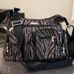 BAGGALLINI Cross-body or Shoulder Bag